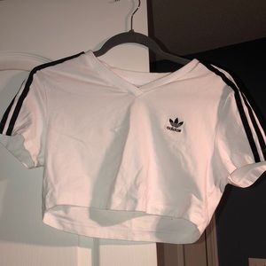 cropped adidas t shirt
